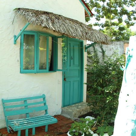 Bed And Breakfast Puerto López Екстериор снимка