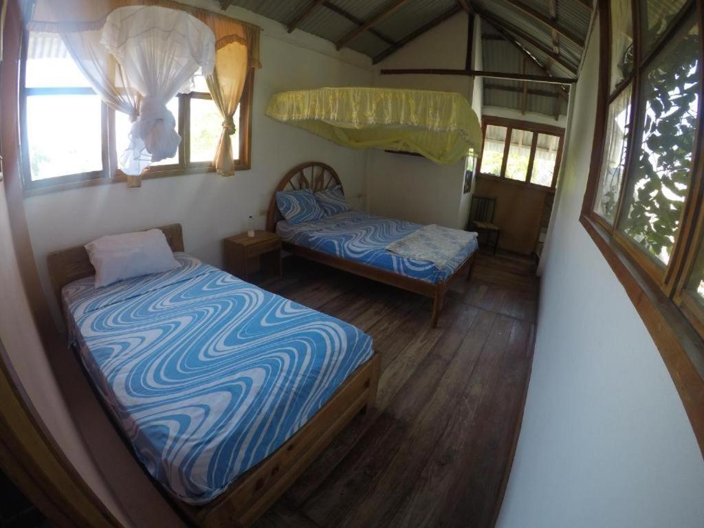 Bed And Breakfast Puerto López Екстериор снимка