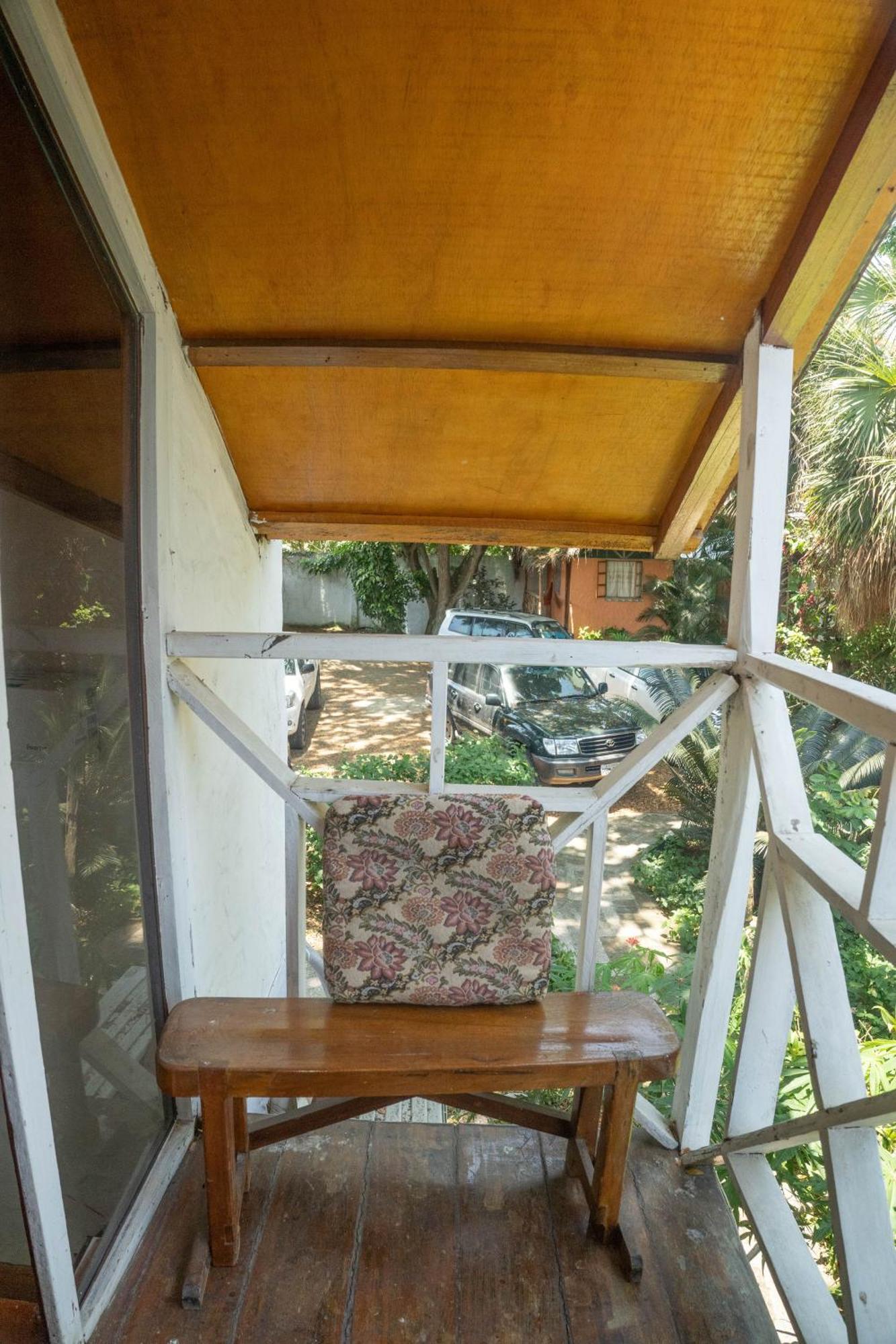 Bed And Breakfast Puerto López Екстериор снимка