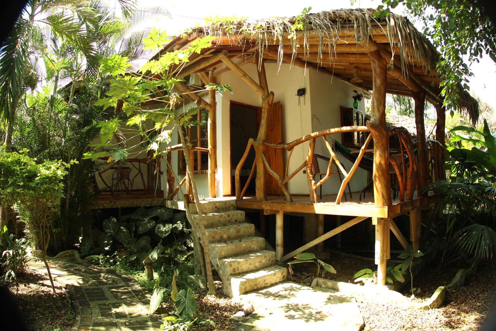 Bed And Breakfast Puerto López Екстериор снимка