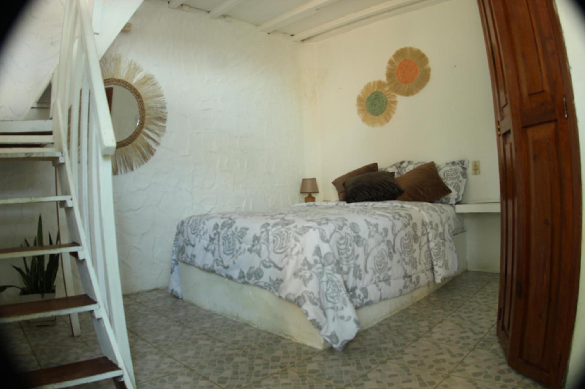Bed And Breakfast Puerto López Екстериор снимка