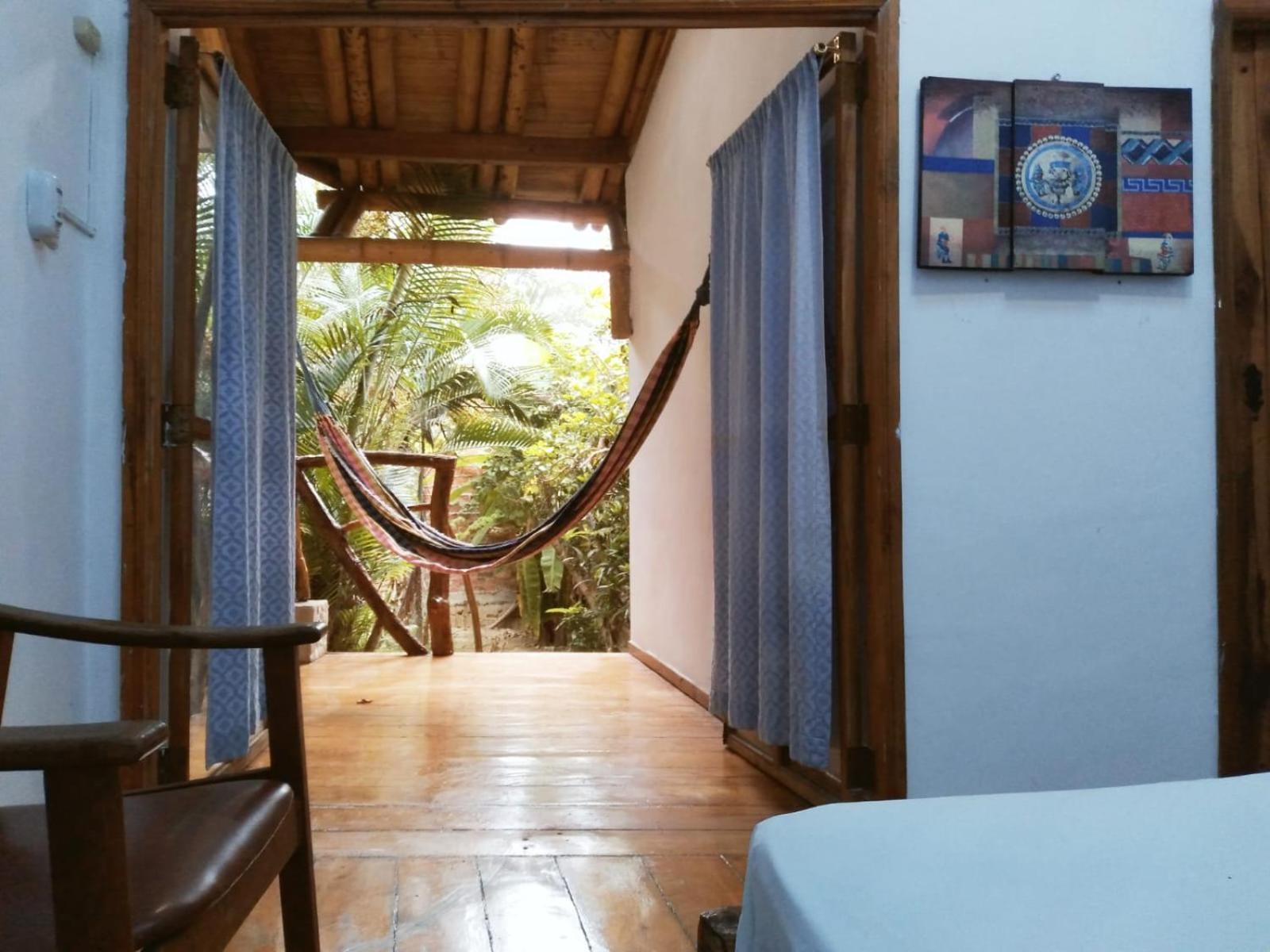Bed And Breakfast Puerto López Екстериор снимка